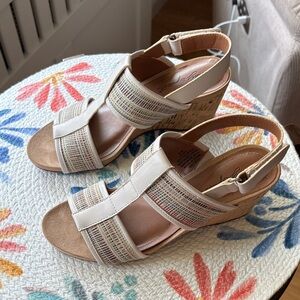 Easy Spirit  Lalani Cream and Tan Wedge Sandals